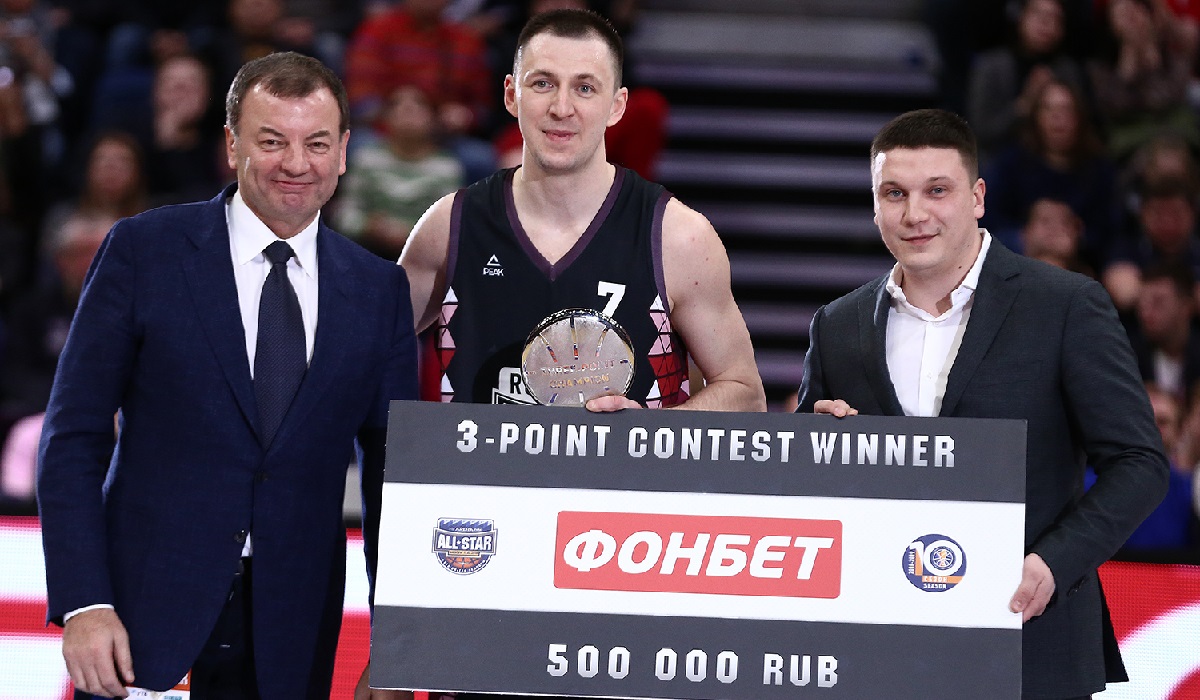 Виталий Фридзон получил полмиллиона рублей от «Фонбет»